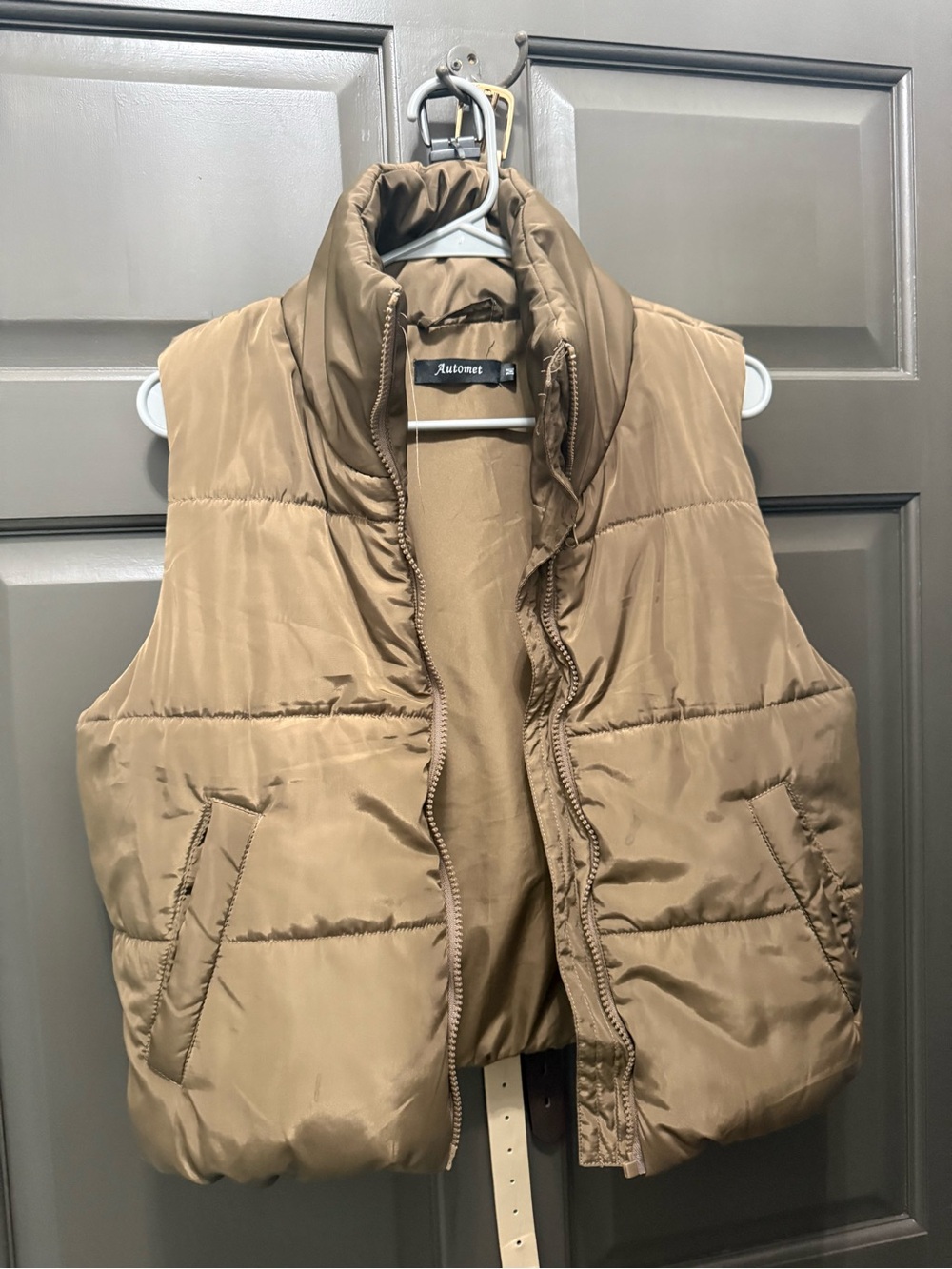 Men's Quilted Puffer Vest - Tan